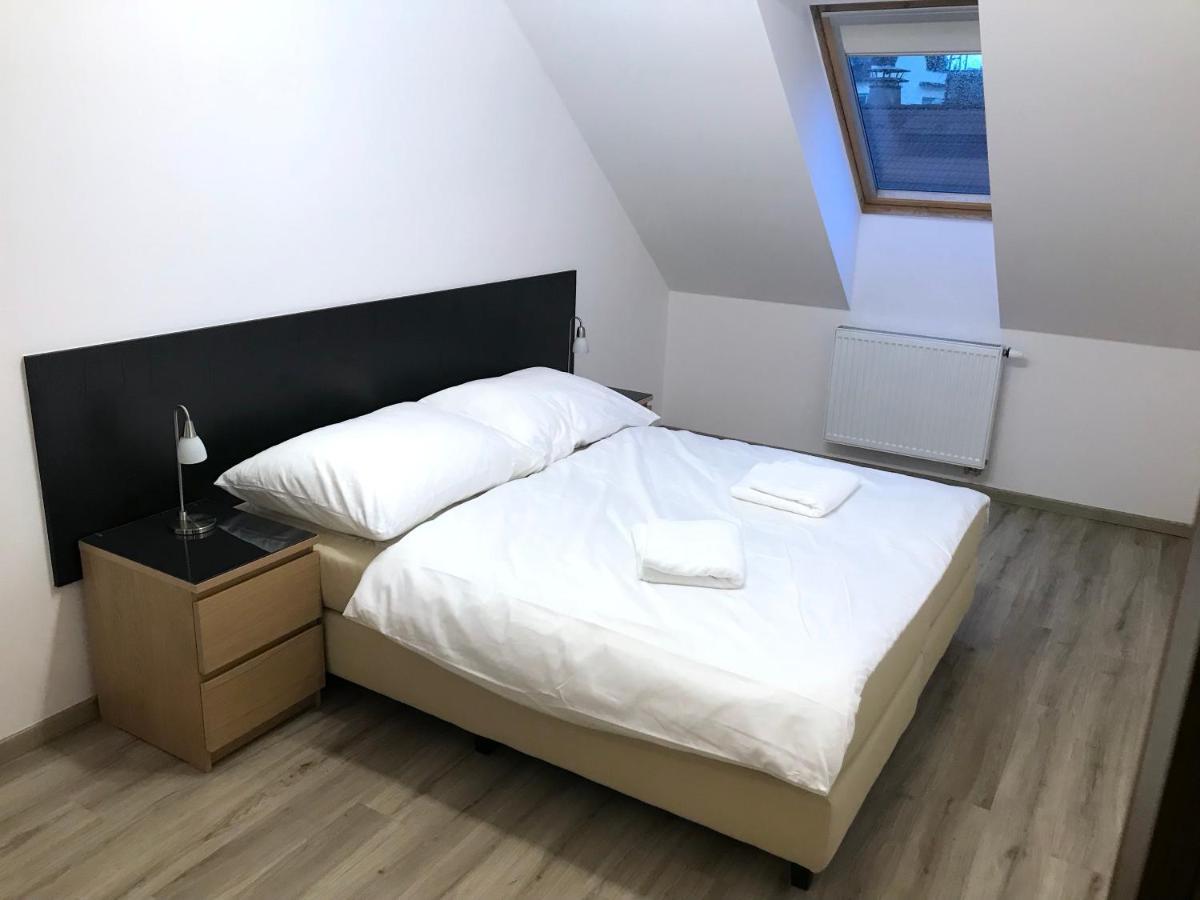 Valentine'S National Museum Apartments Прага Екстериор снимка